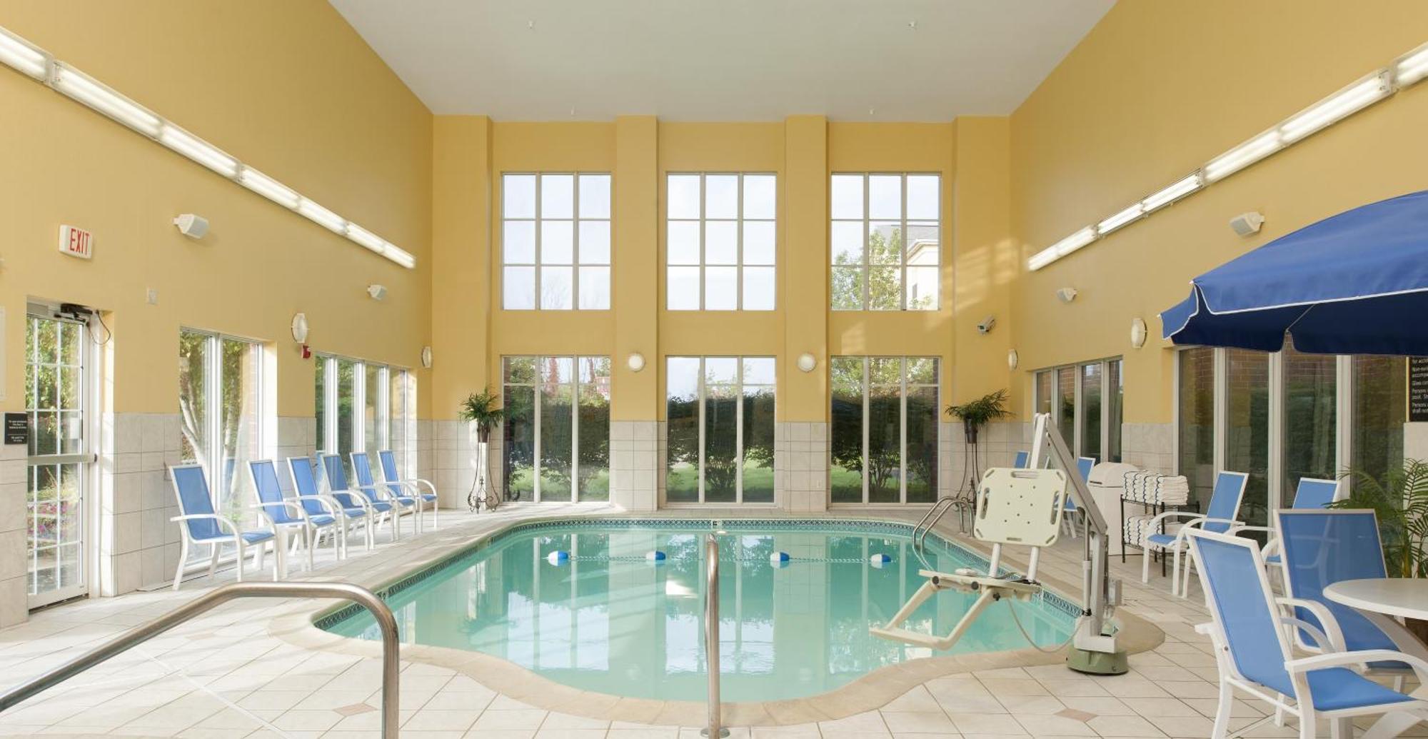 Hampton Inn & Suites Cleveland-Southeast-סטריטסבורו מראה חיצוני תמונה